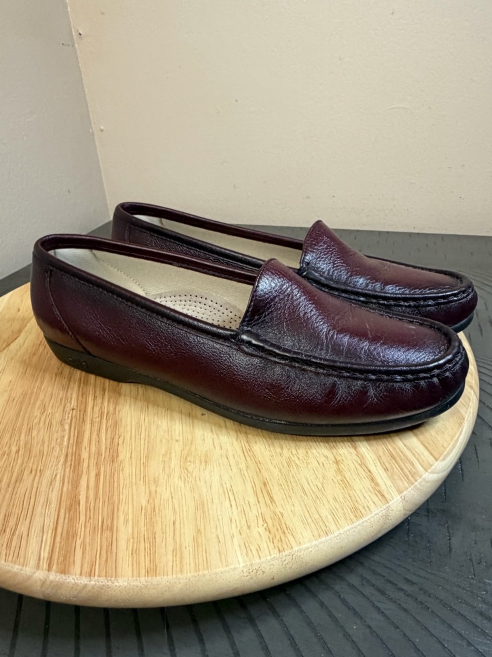 SAS women’s leather loafers